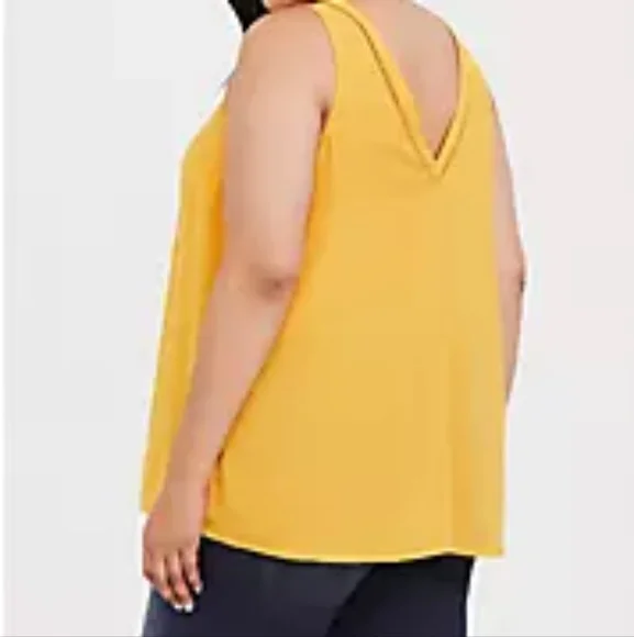 Yellow eyelet georgette top - Picture 2 of 2